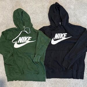 Nike Men's Dual Pack Green and Black Hoodies